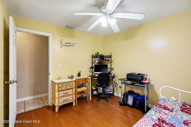 135 Country Woods Place, Merritt Island, FL 32952