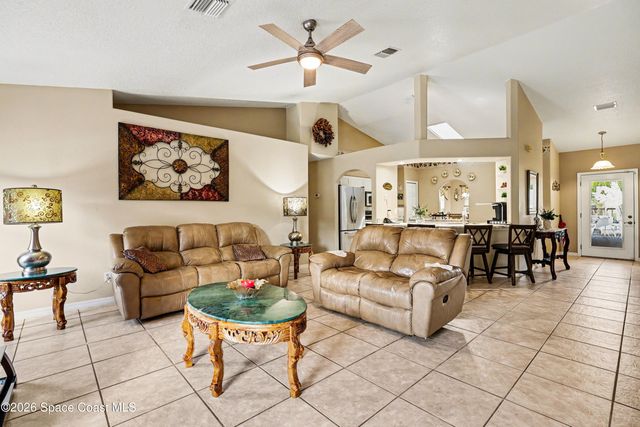 135 Country Woods Place, Merritt Island, FL 32952