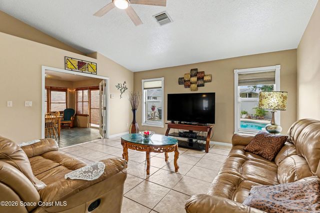 135 Country Woods Place, Merritt Island, FL 32952