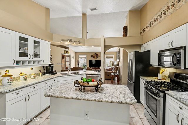 135 Country Woods Place, Merritt Island, FL 32952