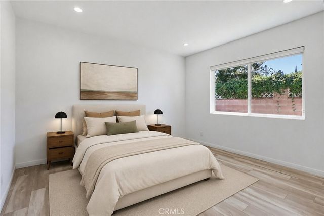 8740 Paso Robles, Northridge, CA 91325