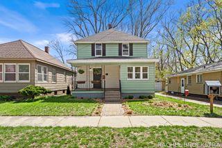 817 W Dale Avenue, Muskegon City, MI 49441