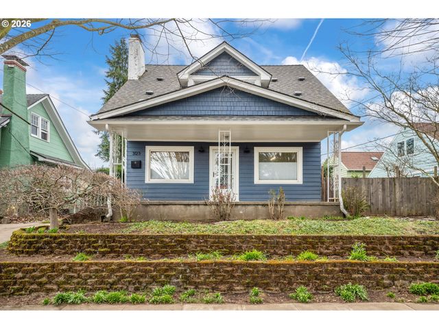 3123 Se WOODWARD St, Portland, OR 97202