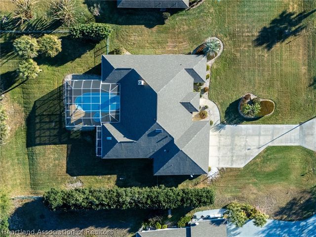 631 Sunset Pointe Drive, Lake Placid, FL 33852