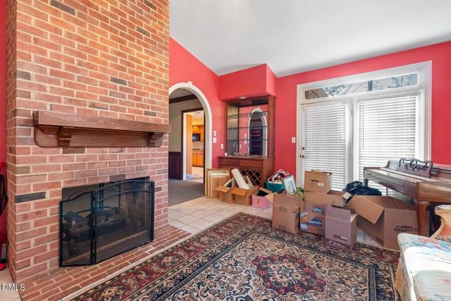 115 Georgetowne Drive, Elon, NC 27244