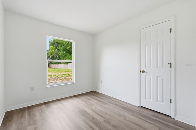 4907 BRADFORD LANE, Tampa, FL 33624