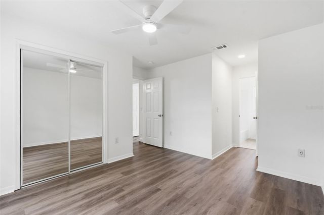 4907 BRADFORD LANE, Tampa, FL 33624