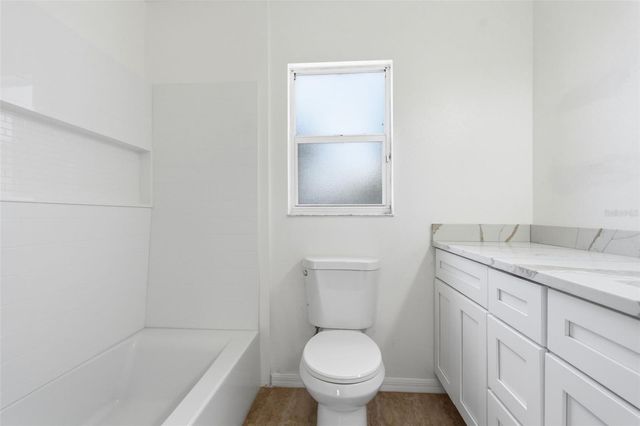 4907 BRADFORD LANE, Tampa, FL 33624