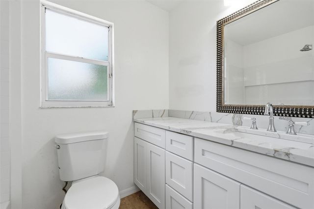 4907 BRADFORD LANE, Tampa, FL 33624