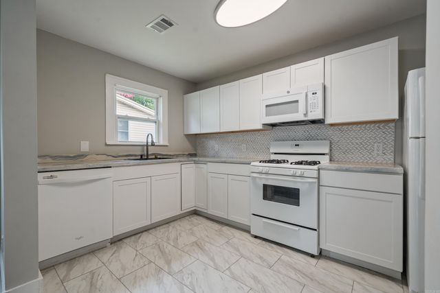 311 Henderson St, Hot Springs, AR 71913