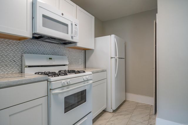 311 Henderson St, Hot Springs, AR 71913