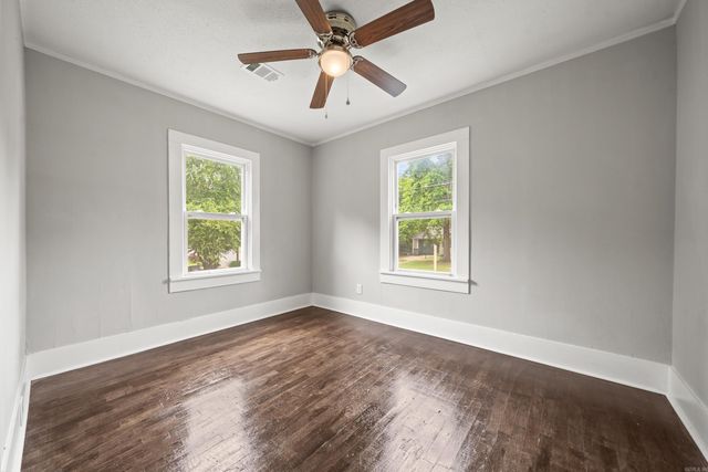 311 Henderson St, Hot Springs, AR 71913