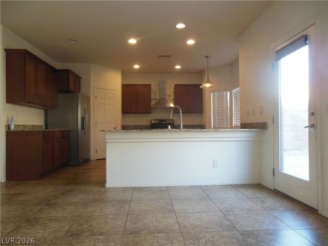 8118 Minots Ledge Avenue, Las Vegas, NV 89147