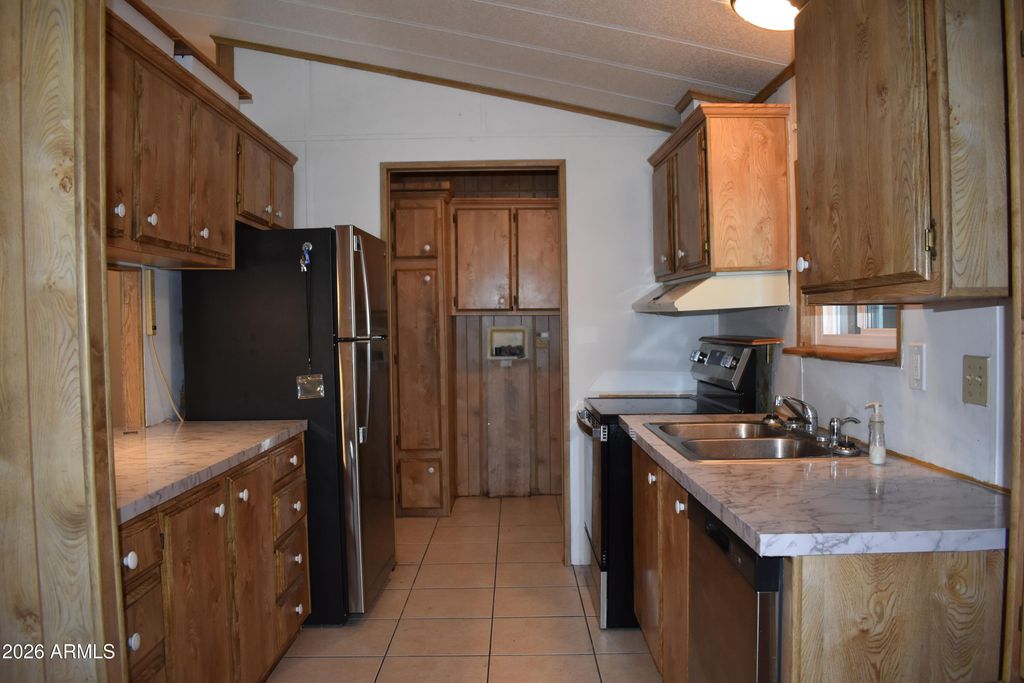 3702 N Iowa Avenue, Florence, AZ 85132 — photo 3
