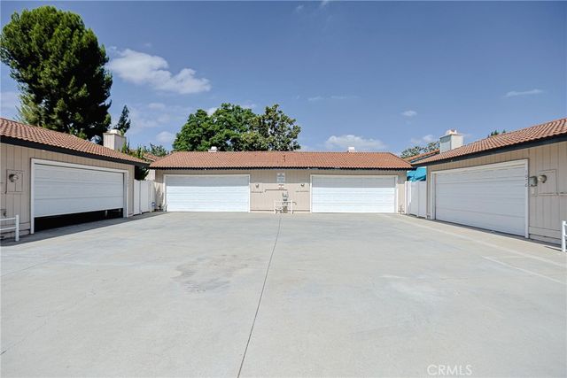 1078 Border, Corona, CA 92882