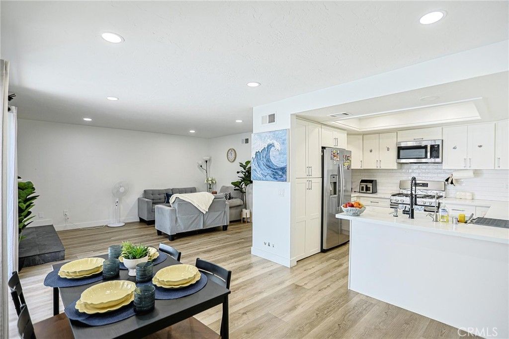 1078 Border, Corona, CA 92882 — photo 4