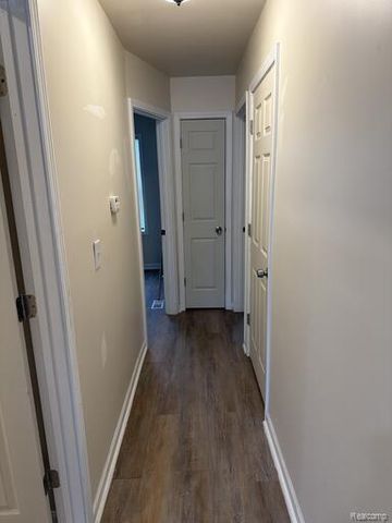 6394 Westwood Street, Detroit, MI 48228