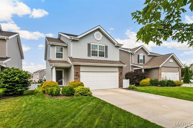 507 Palisades Drive, St Charles, MO 63301