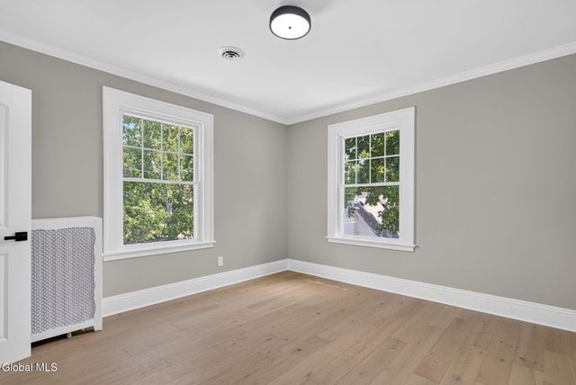 704 Western Avenue, Albany, NY 12203