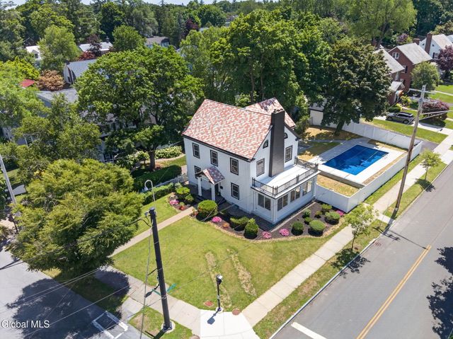 704 Western Avenue, Albany, NY 12203