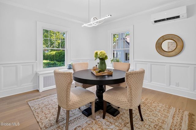 704 Western Avenue, Albany, NY 12203