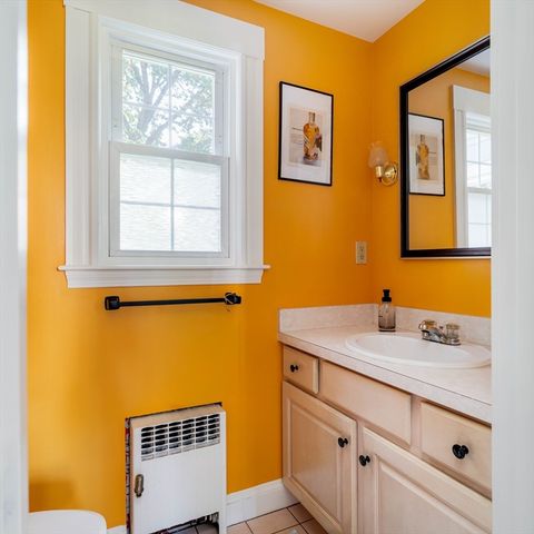 26 Elmwood Ave, Braintree, MA 02184