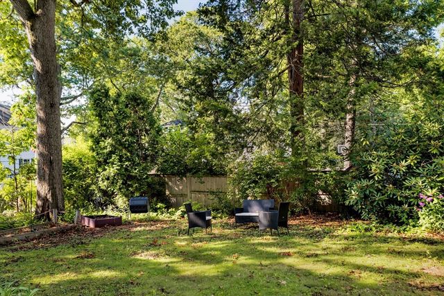 26 Elmwood Ave, Braintree, MA 02184
