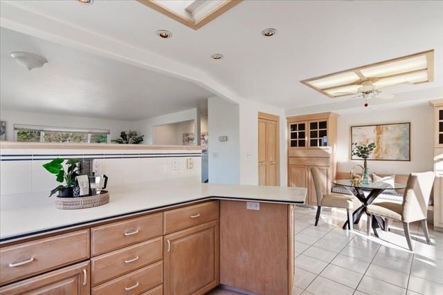 207 Midway Dr, Martinez, CA 94553