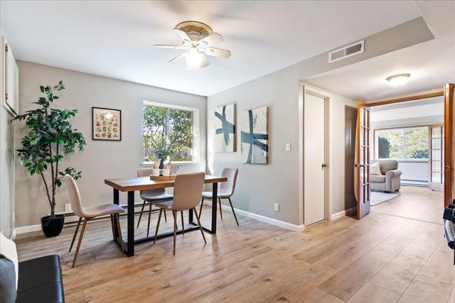 207 Midway Dr, Martinez, CA 94553