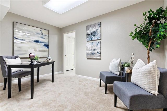 207 Midway Dr, Martinez, CA 94553