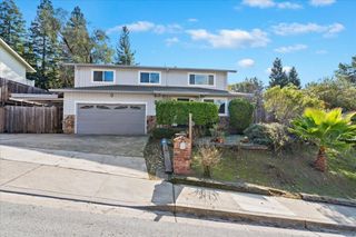 207 Midway Dr, Martinez, CA 94553