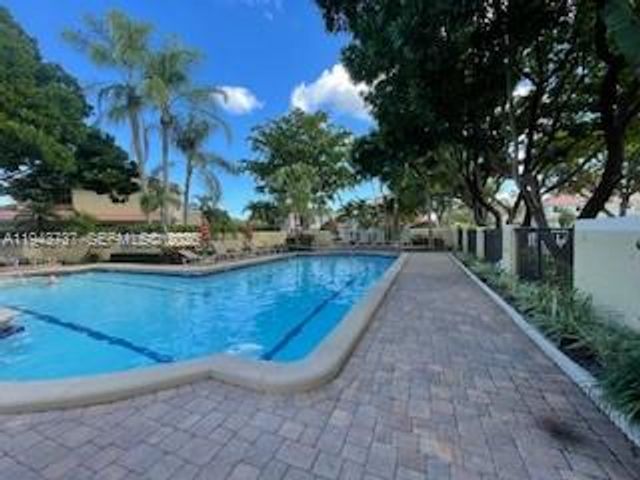 3566 Deer Creek Palladian Cir, Deerfield Beach, FL 33442