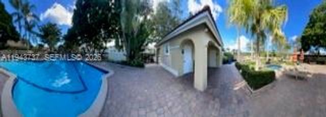 3566 Deer Creek Palladian Cir, Deerfield Beach, FL 33442