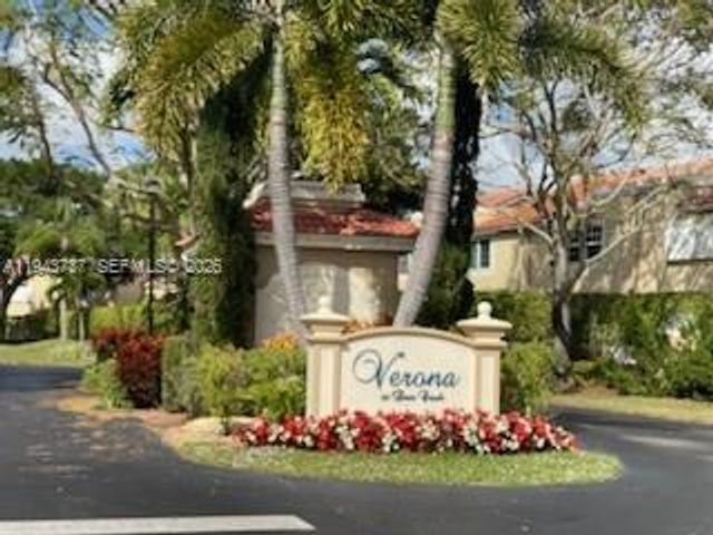 3566 Deer Creek Palladian Cir, Deerfield Beach, FL 33442