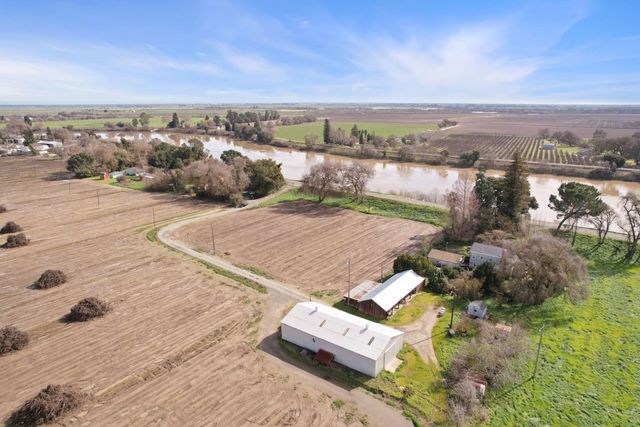 39670 S River Rd, Clarksburg, CA 95612