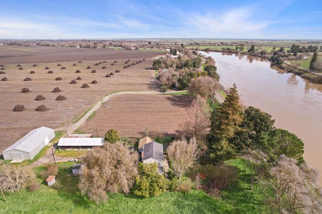 39670 S River Rd, Clarksburg, CA 95612