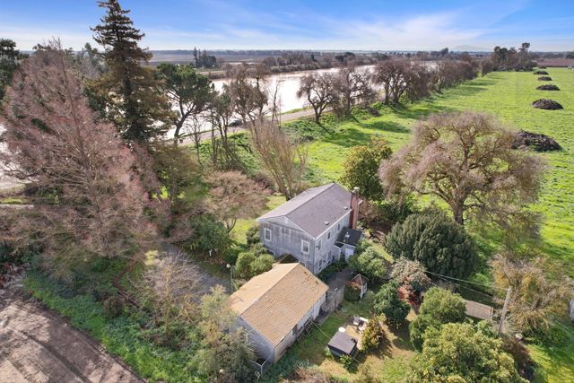 39670 S River Rd, Clarksburg, CA 95612