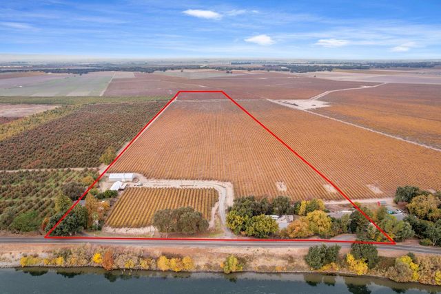 39670 S River Rd, Clarksburg, CA 95612