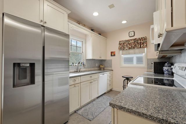 39670 S River Rd, Clarksburg, CA 95612