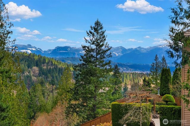 2330 279th Drive SE, Sammamish, WA 98027