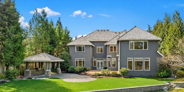 2330 279th Drive SE, Sammamish, WA 98027