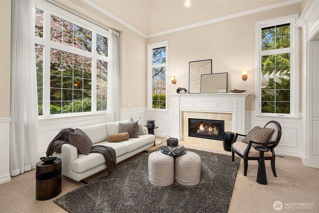 2330 279th Drive SE, Sammamish, WA 98027