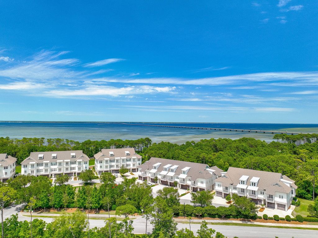 4373 Bahia Lane, Destin, FL 32541