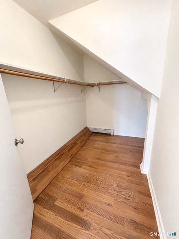 26 Sention Avenue, Norwalk, CT 06850