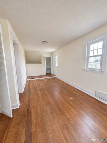 26 Sention Avenue, Norwalk, CT 06850