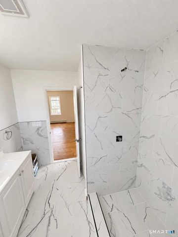 26 Sention Avenue, Norwalk, CT 06850
