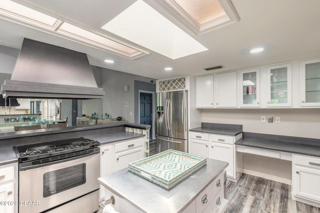 648 Pelican Bay Drive, Daytona Beach, FL 32119