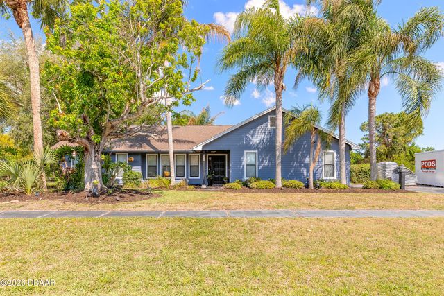 648 Pelican Bay Drive, Daytona Beach, FL 32119