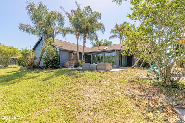 648 Pelican Bay Drive, Daytona Beach, FL 32119