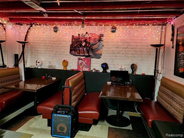 5216 Northwood Road, Grand Blanc, MI 48439